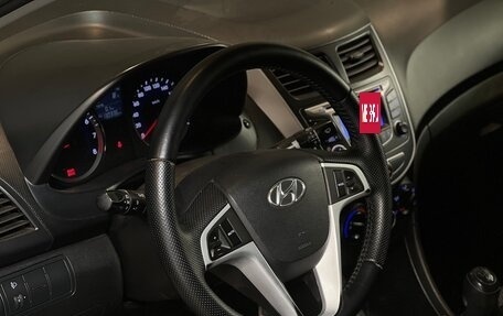 Hyundai Solaris II рестайлинг, 2014 год, 750 000 рублей, 8 фотография