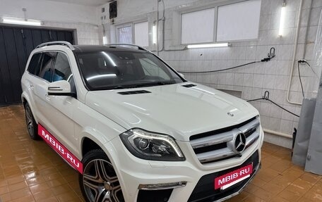 Mercedes-Benz GL-Класс, 2013 год, 3 590 000 рублей, 2 фотография