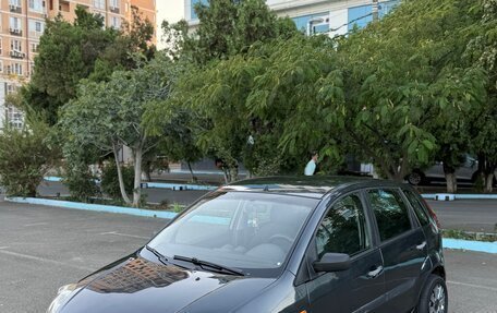 Ford Fiesta, 2006 год, 275 000 рублей, 2 фотография