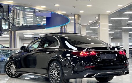 Mercedes-Benz E-Класс, 2024 год, 10 590 000 рублей, 3 фотография