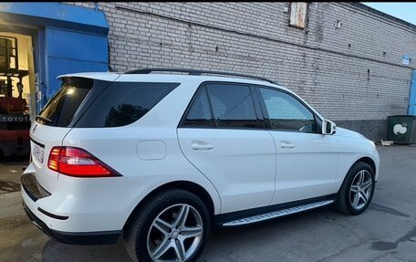 Mercedes-Benz M-Класс, 2012 год, 2 950 000 рублей, 4 фотография