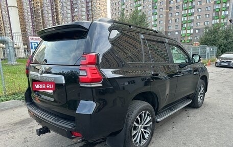 Toyota Land Cruiser Prado 150 рестайлинг 2, 2018 год, 4 600 000 рублей, 6 фотография