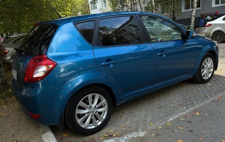 KIA cee'd I рестайлинг, 2010 год, 690 000 рублей, 4 фотография