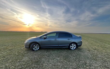 Honda Civic VIII, 2010 год, 699 000 рублей, 3 фотография