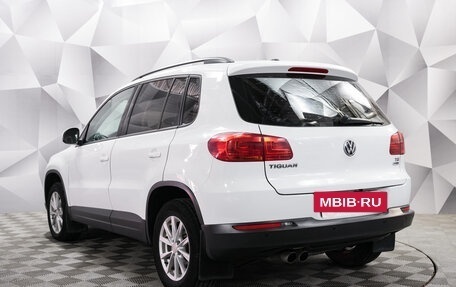 Volkswagen Tiguan I, 2016 год, 1 548 000 рублей, 3 фотография