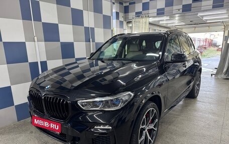BMW X5, 2021 год, 8 000 000 рублей, 2 фотография