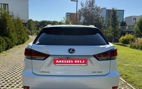 Lexus RX IV рестайлинг, 2019 год, 5 150 000 рублей, 5 фотография