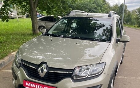Renault Sandero II рестайлинг, 2018 год, 1 330 000 рублей, 2 фотография