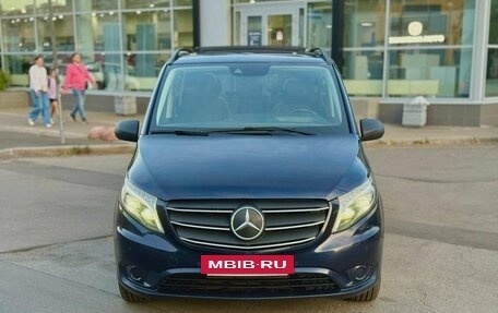 Mercedes-Benz Vito, 2021 год, 6 600 000 рублей, 2 фотография