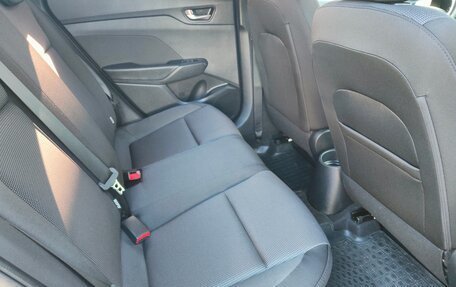 Hyundai Solaris II рестайлинг, 2018 год, 1 320 000 рублей, 10 фотография