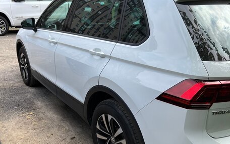 Volkswagen Tiguan II, 2020 год, 2 350 000 рублей, 4 фотография