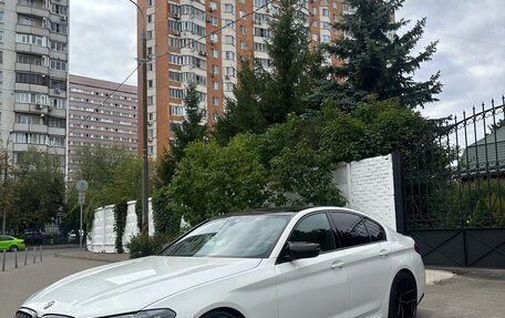 BMW 5 серия, 2020 год, 7 399 000 рублей, 2 фотография