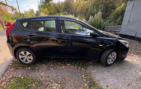 Hyundai Solaris II рестайлинг, 2014 год, 450 000 рублей, 2 фотография