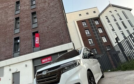 Honda Stepwgn IV, 2019 год, 2 555 555 рублей, 4 фотография
