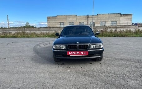 BMW 7 серия, 1994 год, 550 000 рублей, 4 фотография