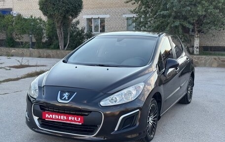 Peugeot 308 II, 2011 год, 250 000 рублей, 2 фотография
