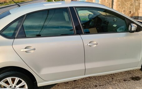 Volkswagen Polo VI (EU Market), 2013 год, 650 000 рублей, 3 фотография