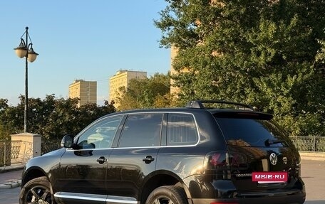 Volkswagen Touareg III, 2007 год, 1 690 000 рублей, 2 фотография