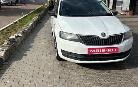 Skoda Rapid I, 2016 год, 985 000 рублей, 2 фотография