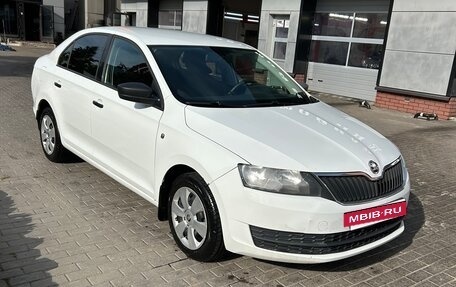 Skoda Rapid I, 2016 год, 985 000 рублей, 3 фотография