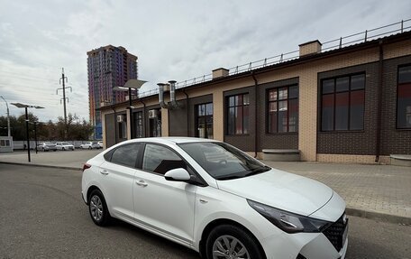 Hyundai Solaris II рестайлинг, 2020 год, 1 586 000 рублей, 2 фотография