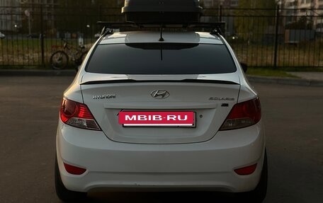 Hyundai Solaris II рестайлинг, 2012 год, 550 000 рублей, 4 фотография