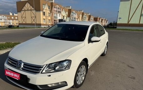 Volkswagen Passat B7, 2012 год, 800 000 рублей, 2 фотография
