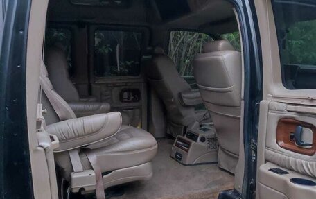 GMC Savana I, 2007 год, 950 000 рублей, 3 фотография