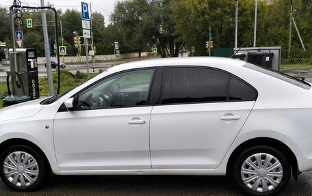 Skoda Rapid I, 2014 год, 830 000 рублей, 2 фотография