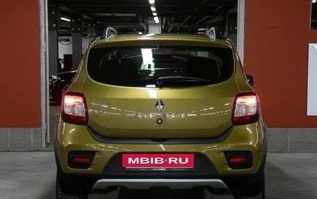 Renault Sandero II рестайлинг, 2016 год, 898 000 рублей, 6 фотография