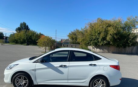 Hyundai Solaris II рестайлинг, 2013 год, 770 000 рублей, 2 фотография