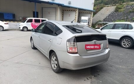 Toyota Prius, 2009 год, 520 000 рублей, 3 фотография