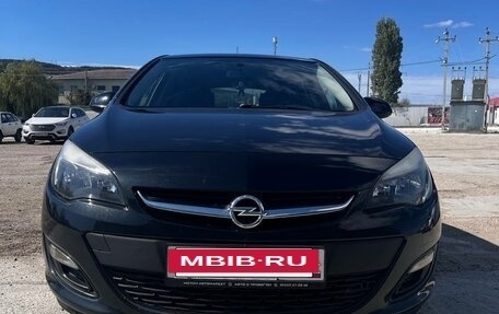 Opel Astra J, 2013 год, 990 000 рублей, 2 фотография