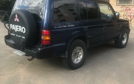 Mitsubishi Pajero III рестайлинг, 1998 год, 470 000 рублей, 3 фотография