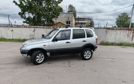 Chevrolet Niva I рестайлинг, 2005 год, 270 000 рублей, 3 фотография