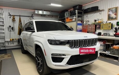Jeep Grand Cherokee, 2022 год, 10 000 000 рублей, 2 фотография