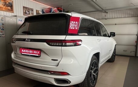 Jeep Grand Cherokee, 2022 год, 10 000 000 рублей, 3 фотография