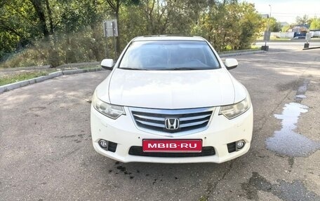 Honda Accord VIII рестайлинг, 2011 год, 1 350 000 рублей, 1 фотография