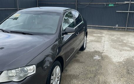 Volkswagen Passat B6, 2007 год, 750 000 рублей, 4 фотография