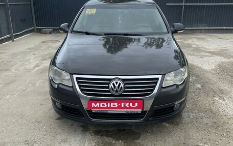 Volkswagen Passat B6, 2007 год, 750 000 рублей, 3 фотография