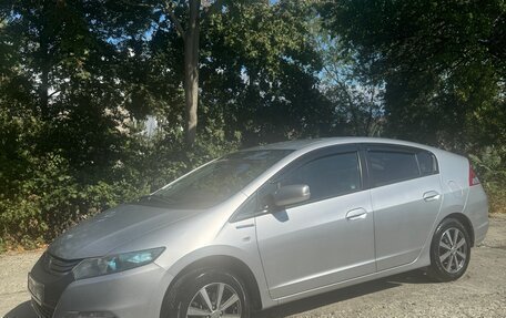 Honda Insight II рестайлинг, 2009 год, 800 000 рублей, 2 фотография