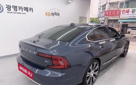 Volvo S90 II рестайлинг, 2022 год, 3 245 016 рублей, 2 фотография