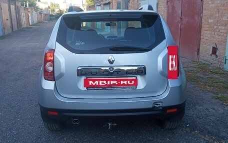 Renault Duster I рестайлинг, 2014 год, 896 000 рублей, 4 фотография