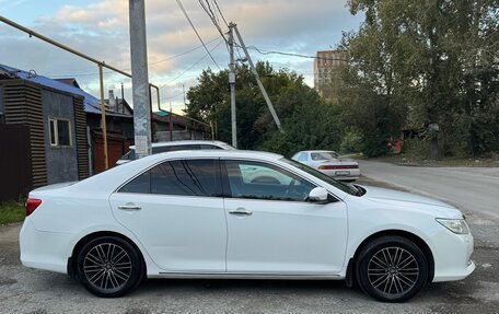Toyota Camry, 2013 год, 2 000 000 рублей, 2 фотография