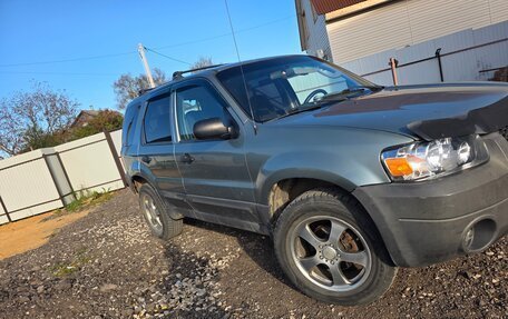 Ford Escape II, 2004 год, 380 000 рублей, 3 фотография