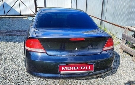 Chrysler Sebring II, 2003 год, 280 000 рублей, 2 фотография