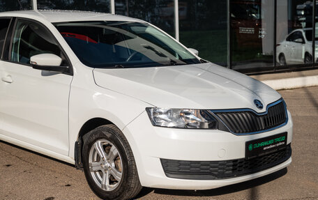 Skoda Rapid I, 2017 год, 1 175 000 рублей, 5 фотография