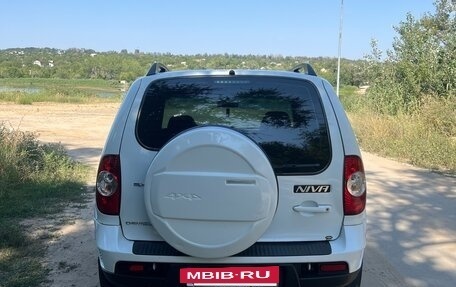 Chevrolet Niva I рестайлинг, 2013 год, 790 000 рублей, 4 фотография