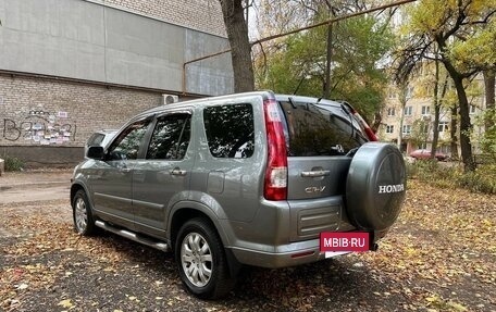 Honda CR-V II рестайлинг, 2005 год, 1 200 000 рублей, 2 фотография
