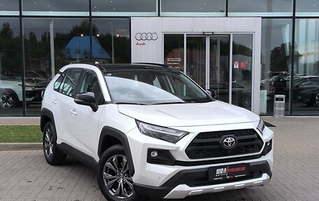Toyota RAV4, 2025 год, 4 090 000 рублей, 3 фотография